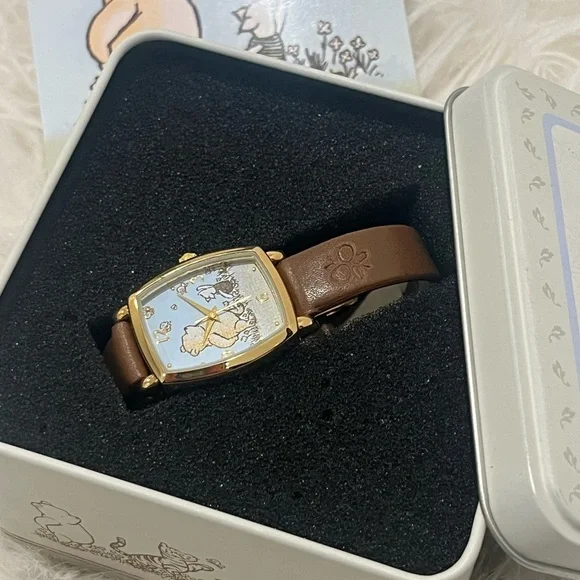 Winnie the Pooh Tin Box - White and Pink - Picture 2 of 5